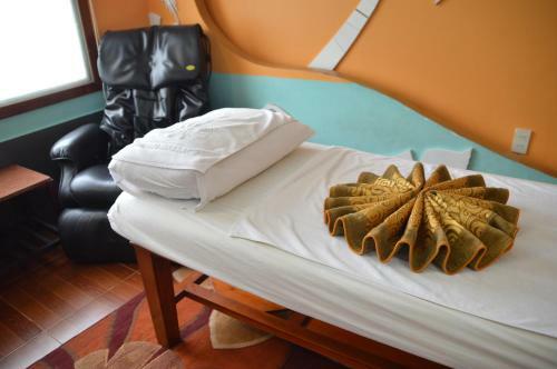 Phu Tho Hotel