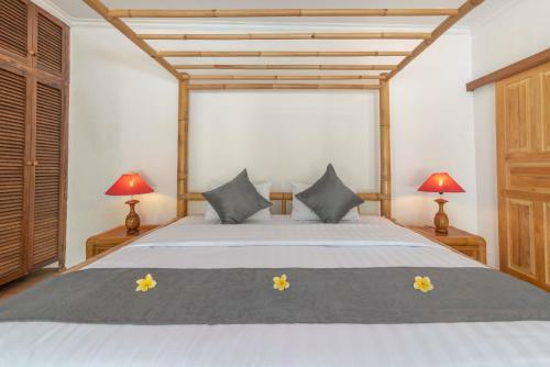Villa Dinding Batu