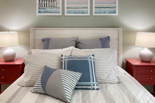 Sea Colony --- 3606 Round Robin Way