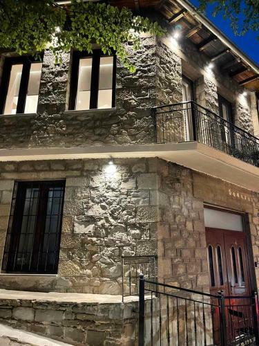 11 Luxury Apartments..