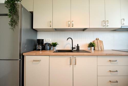 Apartamento Sugar Rush - Modern 1br Apt With Balcony