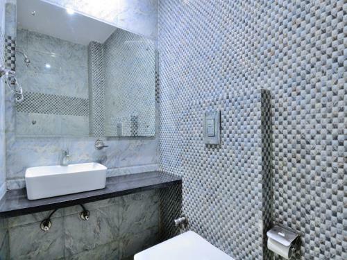 Hotel Gold Star Inn - Paharganj