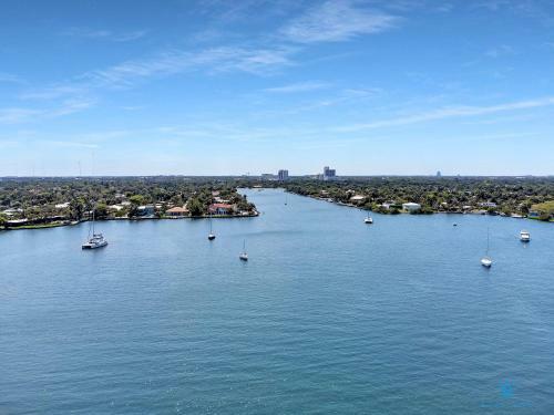 Apartment Bay View Pool Brm