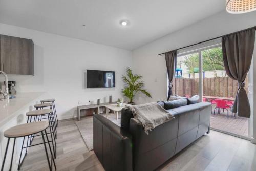 Amazing Townhouse 15 Minutes From The Beach