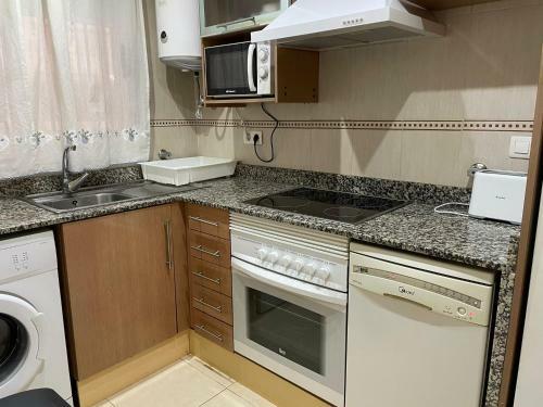 Apartamento Vistamar Iii, Primera L�nea