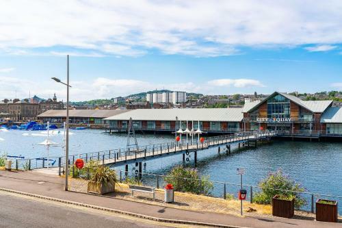 Quayside Apartment