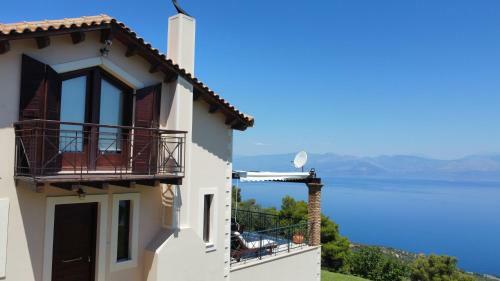 Villa Efmelia