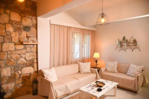 Sarti View House