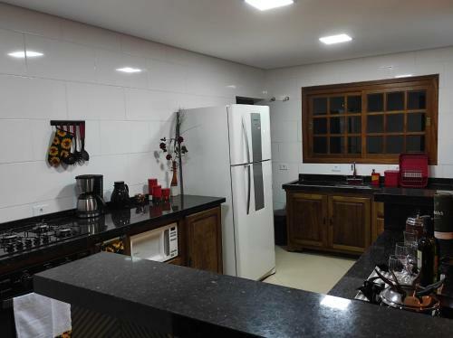 Casa Cocais-ibi�na-piscina Climatizada, Jacuzzi & Sauna