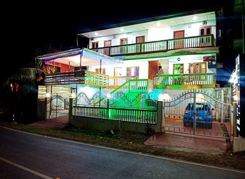Bed & Breakfast White Pearl Homestay