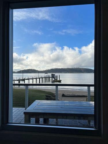 Lodge Currawong Beach Cottages