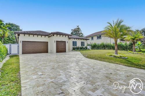 Casa Nobu Modern 6br With Pool & Gameroom