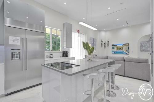 Casa Nobu Modern 6br With Pool & Gameroom