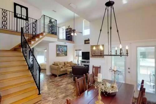 Sunshine House