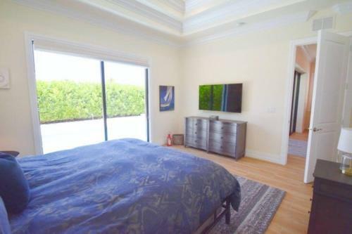 Naples Park Luxury