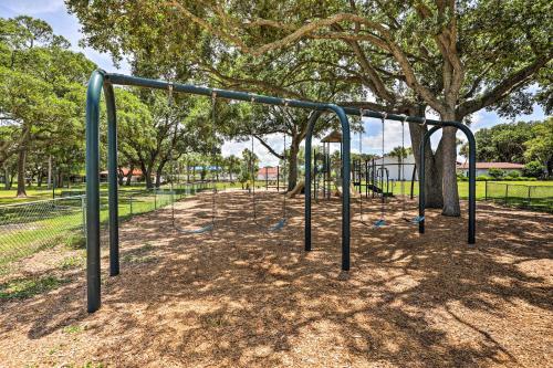 St Augustine Escape With Spacious Yard And Grill