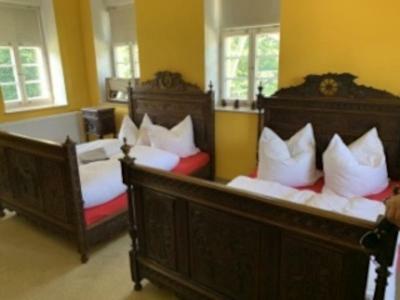 Hostal Rittergut Schloss Niederforchheim
