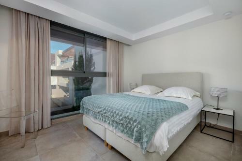 Beautiful 2 Bedroom Apartment At The Residences Marbella