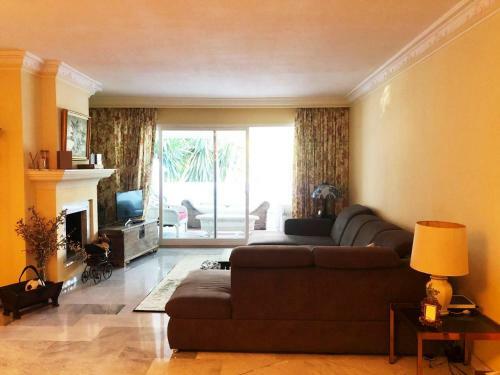 Apartamento Beautiful, Bright And Spacious Duplex In Marbella