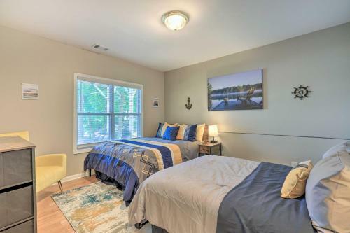 Lakefront Eatonton Getaway With Dock And Grill!