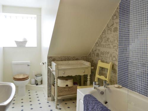Hume Orchard Steading