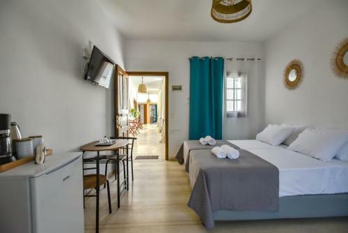 Eva Studios & Apartments