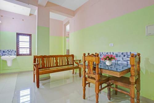 Hotel Oyo 91839 Imperial Apartment