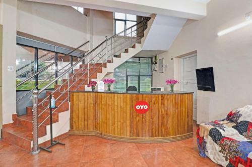 Hotel Oyo 91839 Imperial Apartment