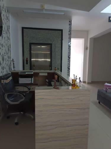 Oyo 92239 Hotel Oxo