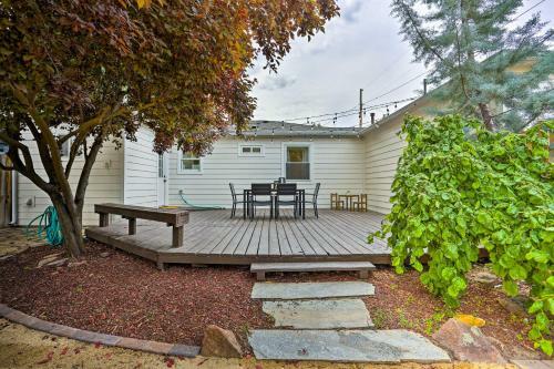 Contemporary Boise House With Large Backyard!