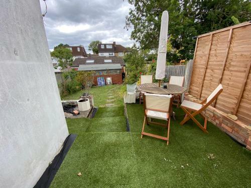 Cheerful 3.5 Bed House In Mill Hill