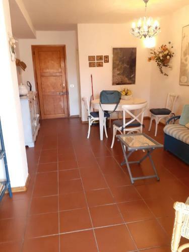 Apartment With Terrace In Cannigione
