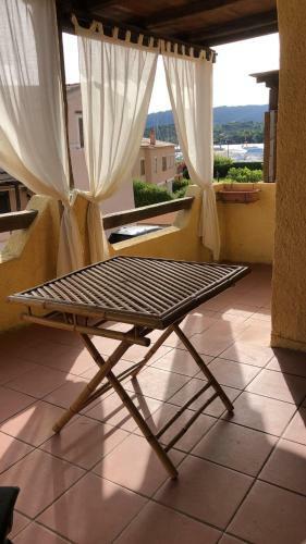 Apartment With Terrace In Cannigione