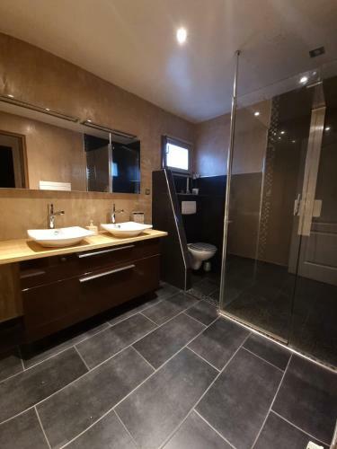 Villa Maison Individuelle Avec Sa Piscine Priv�e