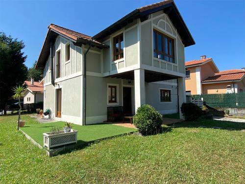 Villa Carrera
