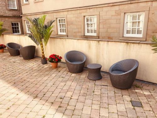 Lovely 1-bed Apartment In Lancaster England