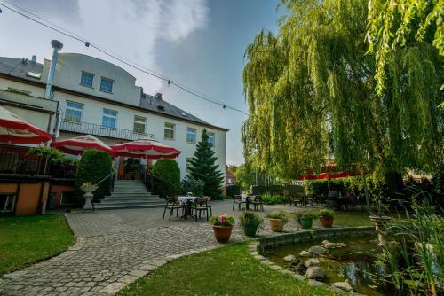 Hotel Bia?y Domek