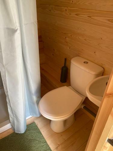 Wooden 2 Berth Glamping Pod