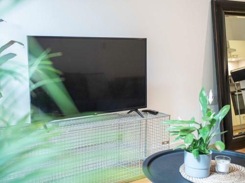 Pass The Keys Modern 1 Bedroom Apartment In Central Manchester