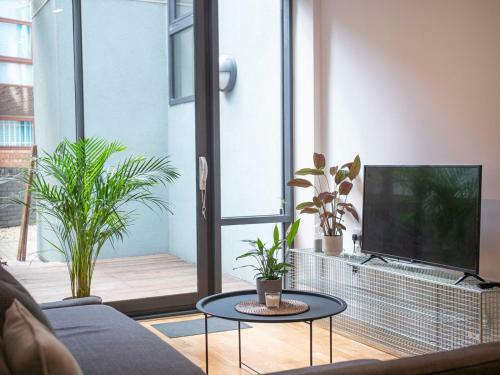 Pass The Keys Modern 1 Bedroom Apartment In Central Manchester