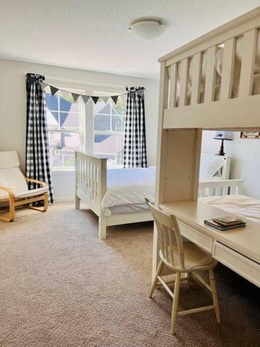 Cheerful 5 Bedroom Perfect For Families Stay
