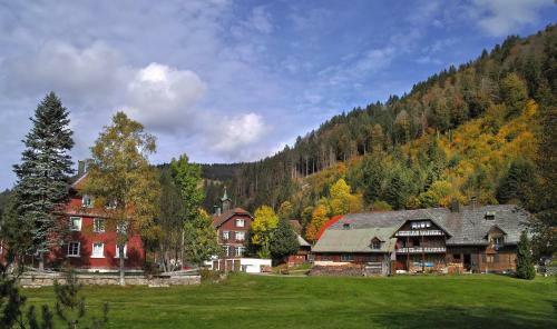 Apartamento B4 Schwarzwald-fewo An Der Alb