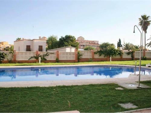 Ground Floor Apartment With Private Terrace And Community Pool
