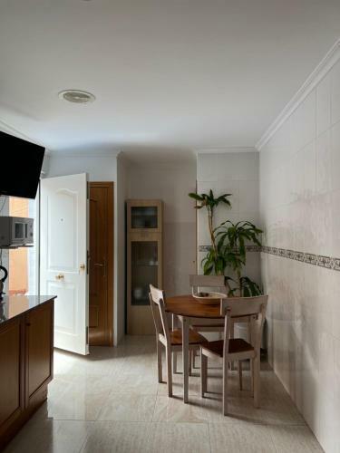 Chalet Confortable Avec Piscine Collective
