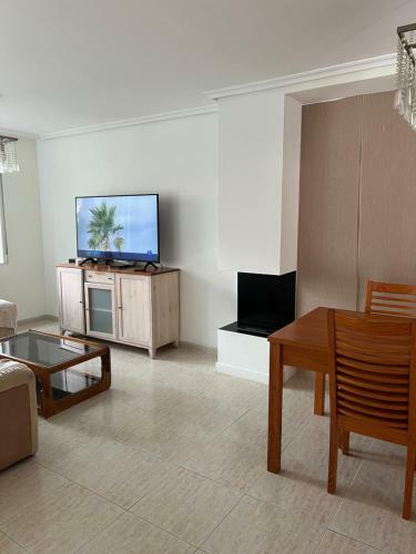 Chalet Confortable Avec Piscine Collective