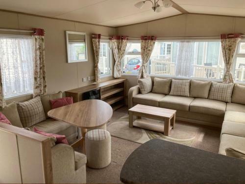 Deluxe 3 Bedroom Caravan With Extra En-suite North Shore