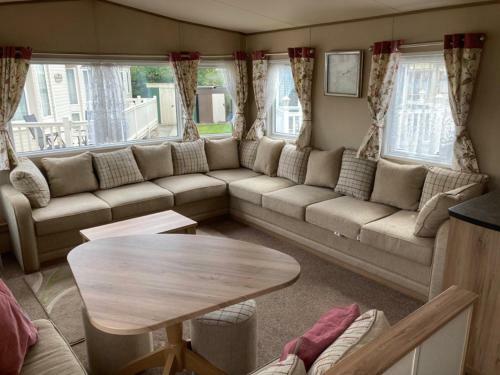 Deluxe 3 Bedroom Caravan With Extra En-suite North Shore