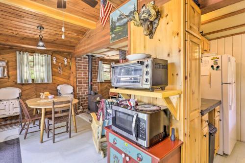Lake Hermit Cabin With Kayaks And Paddleboards!