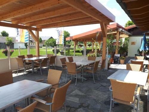 Hostal Landgasthof Schmidbauer