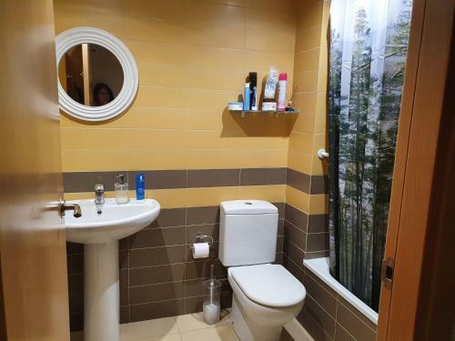 4 Rums Apartment In Tarragona